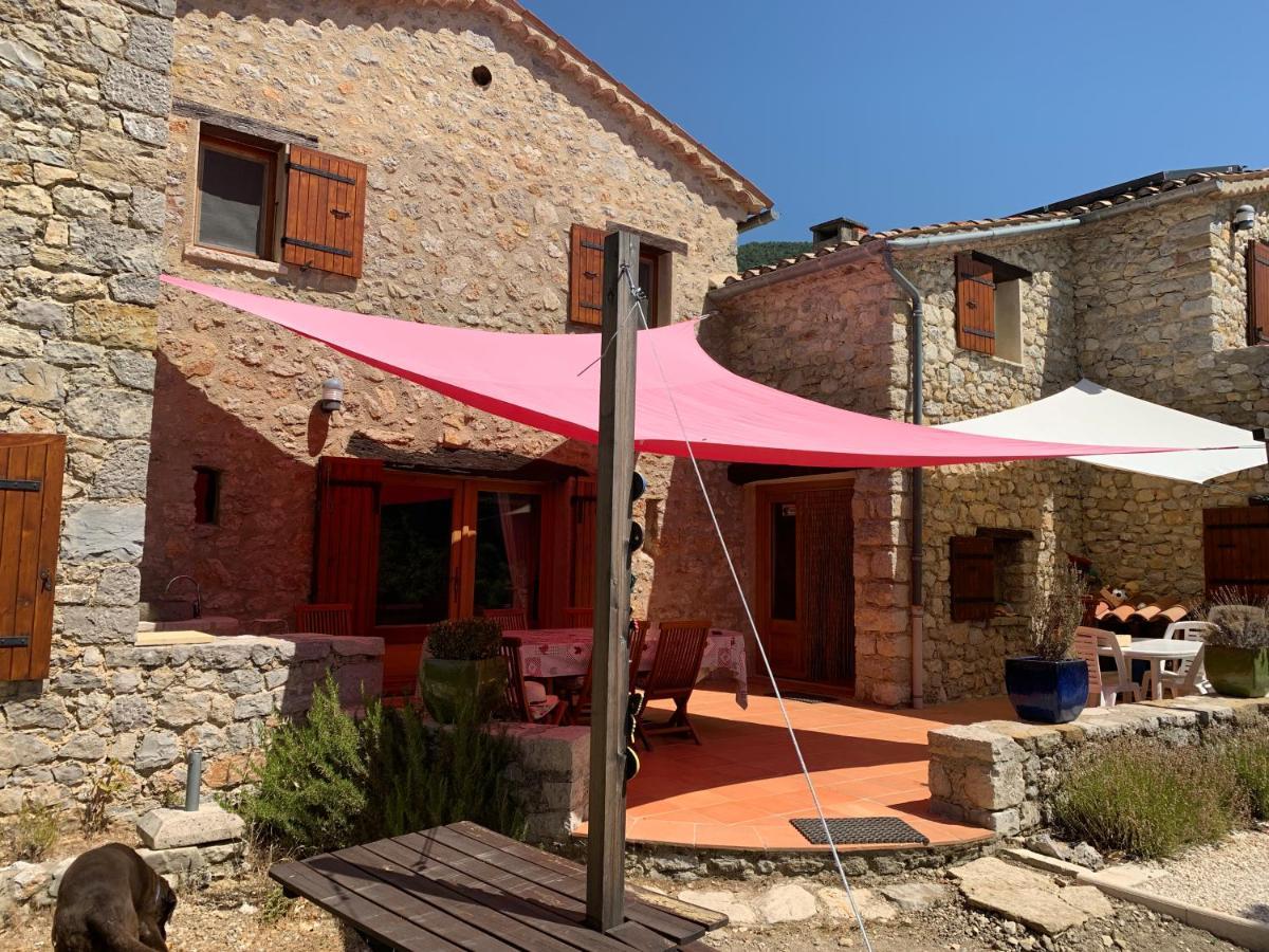FONT NOUVELLE maison de charme Drôme Provençale, 6 ou 10 personnes avec piscine Plaisians Extérieur photo